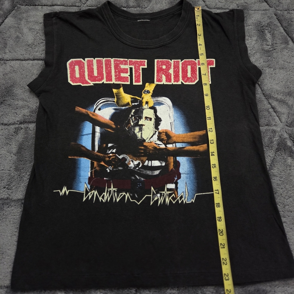 VTG Quiet Riot Condition Critical Muscle Tee Glow In The Dark Single Stitch - Picture 7 of 13